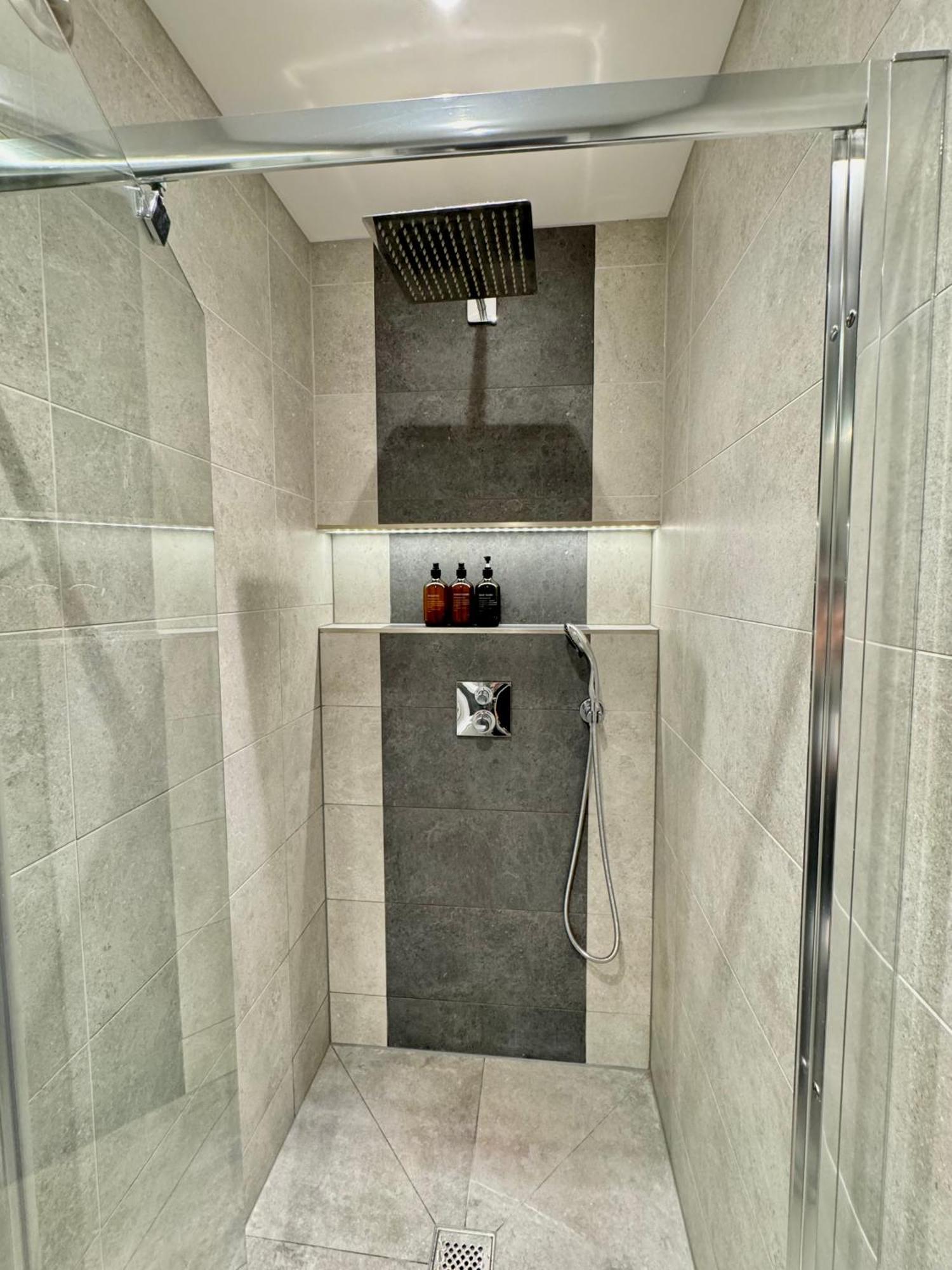 Single Bedroom In Birmingham Near City Center Birmingham